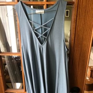 Sleeveless tunic dress